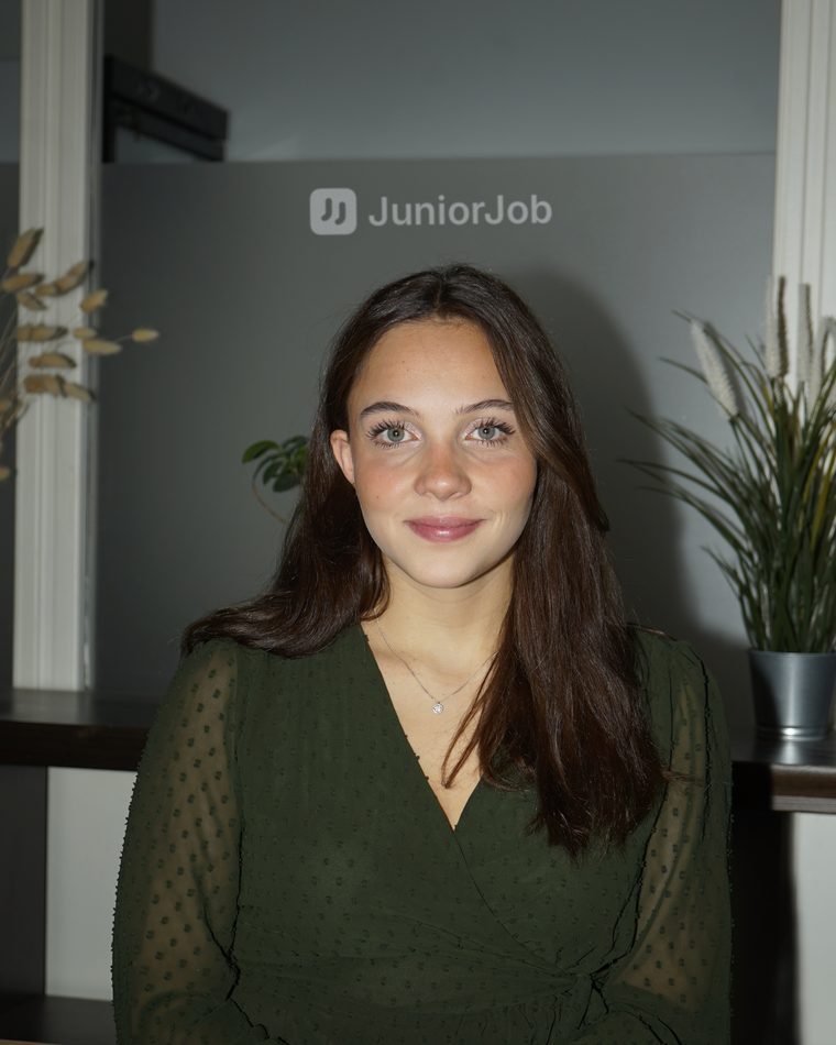 Celina Goette, Founder und CEO von JuniorJob